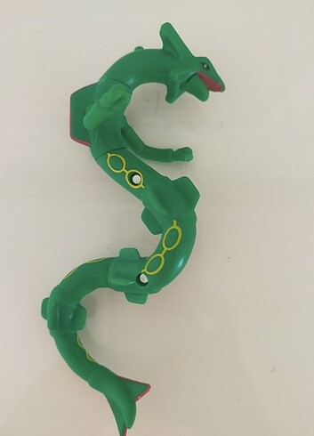  Beden Pokemon rayquaza mc donalds 2015 senesine ait figur nintendo hap