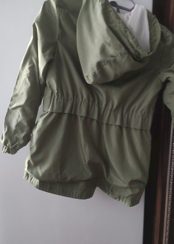 Kız Çocuk Haki Fermuarlı Yağmurluk - Görsel 4