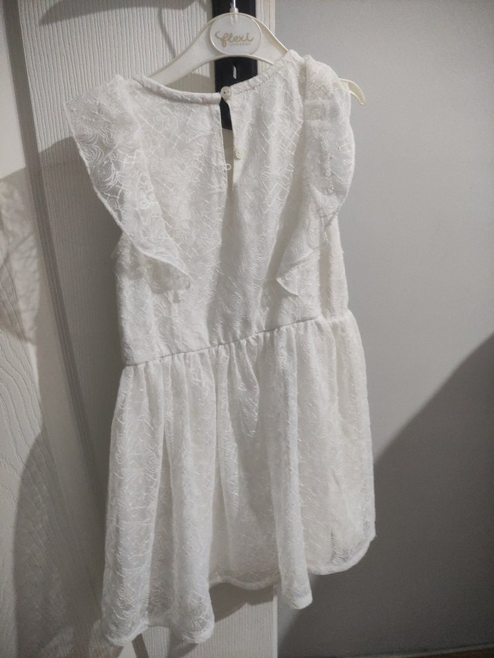 Kız Çocuk Beyaz tul Kolsuz Fırfırlı Elbise - Görsel 4