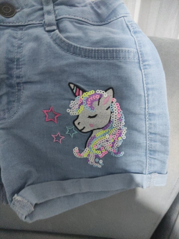 Nakışlı Mavi Kız Denim Şort - Görsel 2