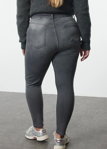 GRİ YÜKSEK BEL SKİNNY JEANS - Görsel 2