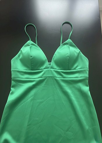 YEŞİL V YAKA ELBİSE - Görsel 3