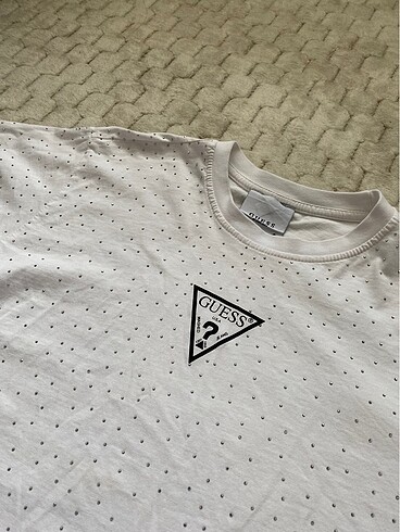 Guess Guess taşlı tshirt