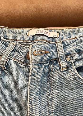 Salaş Mini Kot Şort - Görsel 3