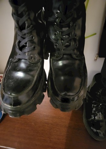 Siyah Deri Dizüstü Gotik Topuklu Çizme - Görsel 3