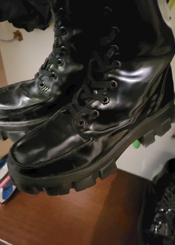 Siyah Deri Dizüstü Gotik Topuklu Çizme - Görsel 7