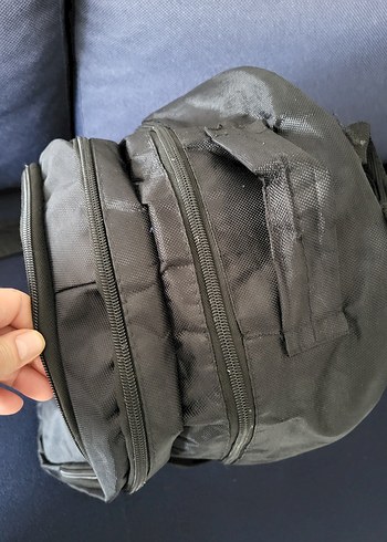 Nike Siyah Fermuarlı Sırt Çantası sıfır ürün etiketi yok - Görsel 4