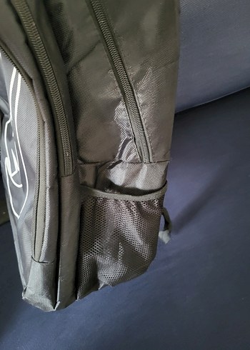 Nike Siyah Fermuarlı Sırt Çantası sıfır ürün etiketi yok - Görsel 3