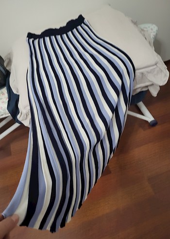 Mavi Çizgili ince triko Uzun Kadın Etek - Görsel 2