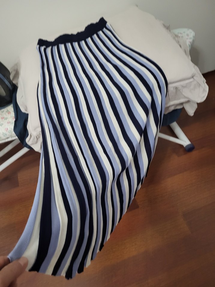 Mavi Çizgili ince triko Uzun Kadın Etek - Görsel 2