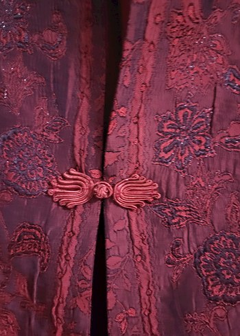 Bordo Düğmeli Uzun Kadın Klasik Ceket - Görsel 2