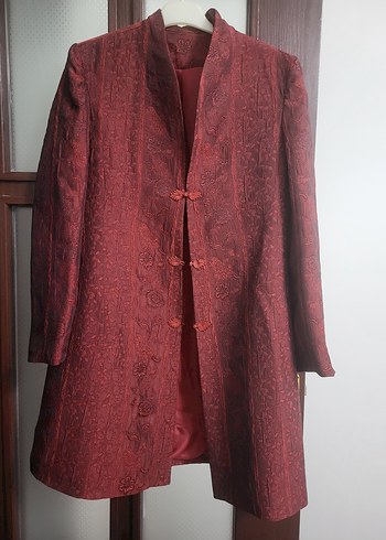 Bordo Düğmeli Uzun Kadın Klasik Ceket - Görsel 6