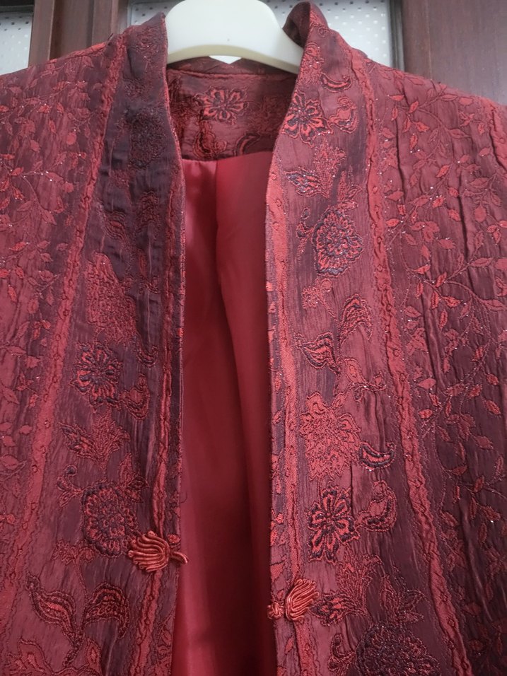 Bordo Düğmeli Uzun Kadın Klasik Ceket - Görsel 5