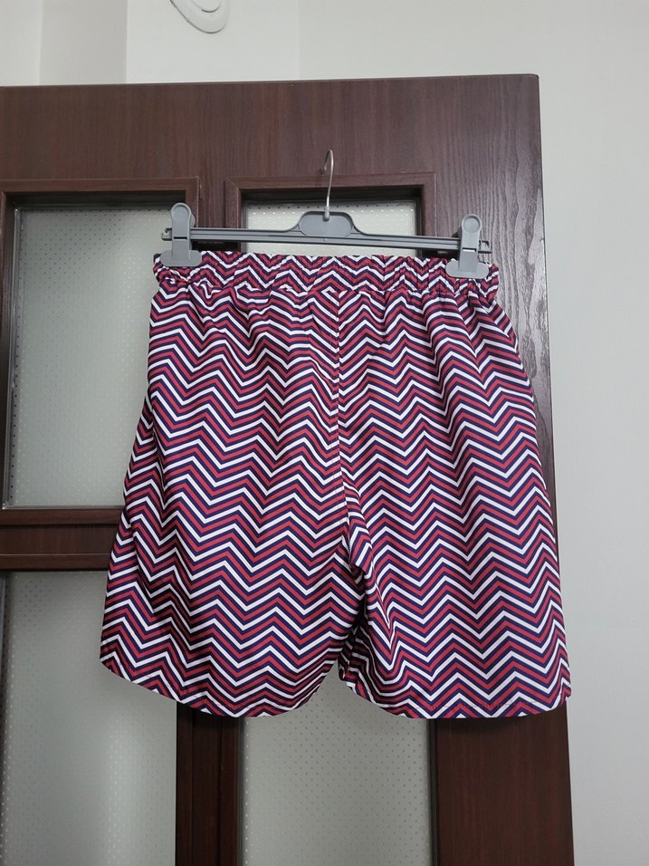 Bordo Pilili Tie-Dye Erkek Mini Şort - Görsel 3