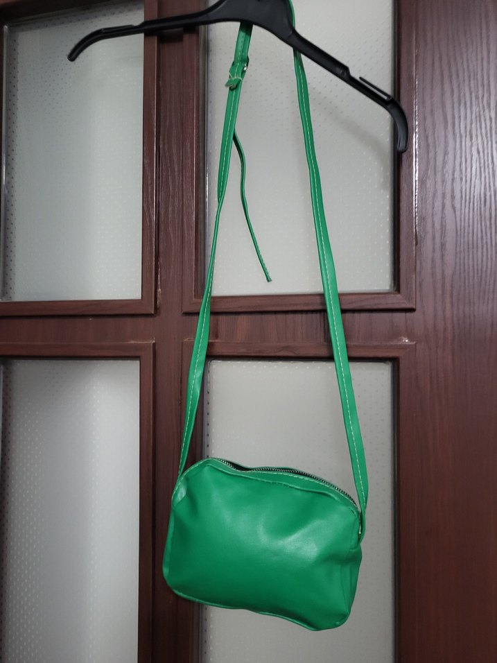 Sifir ürün Minimalist Yeşil Deri Kadın Çanta - Görsel 3