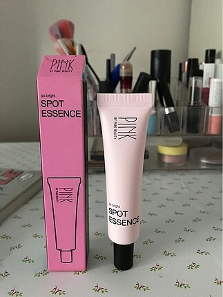 Pure beauty spot essence