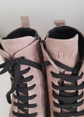 Süet Bej Bağcıklı Kadın Bot - Görsel 3