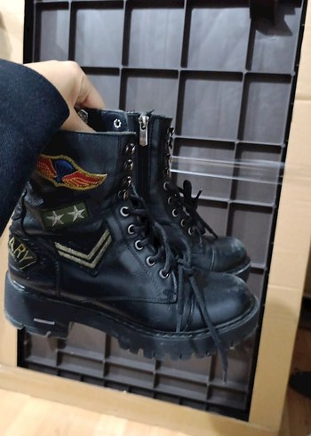 38 Beden siyah Renk Top Gun Siyah Deri Kadın Bot
