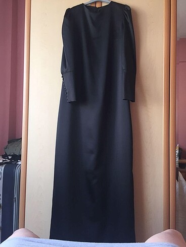 40 Beden siyah Renk Saten elbise