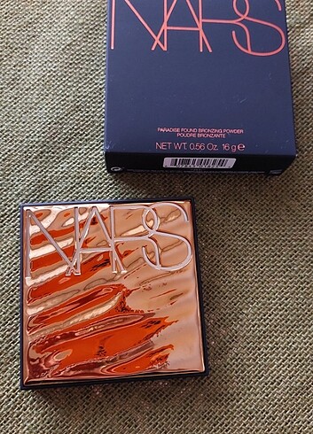 NARS PARADİSE FOUND Bronzer (16 gr)