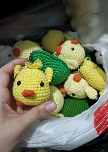 Renkli El Yapımı Tığ İşi Beyaz Kedi Oyuncak - Görsel 5