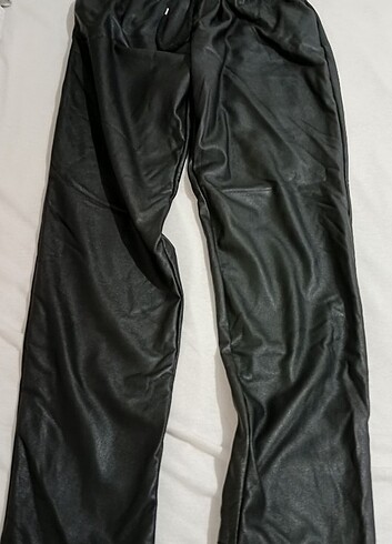 2adet deri kıslık pantalon