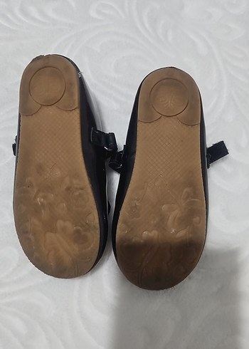 Kız Çocuk Siyah Tokalı Babet Ayakkabı - Görsel 2