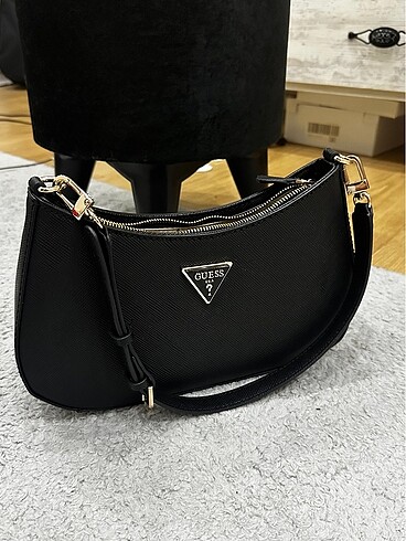 Guess çanta