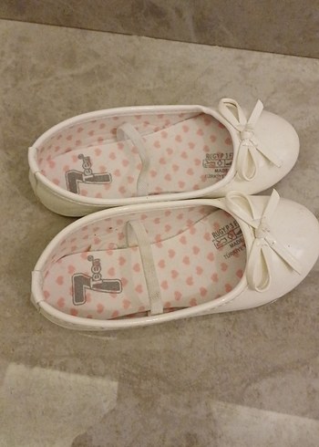 Kız Çocuk Beyaz Fiyonklu Babet - Görsel 2