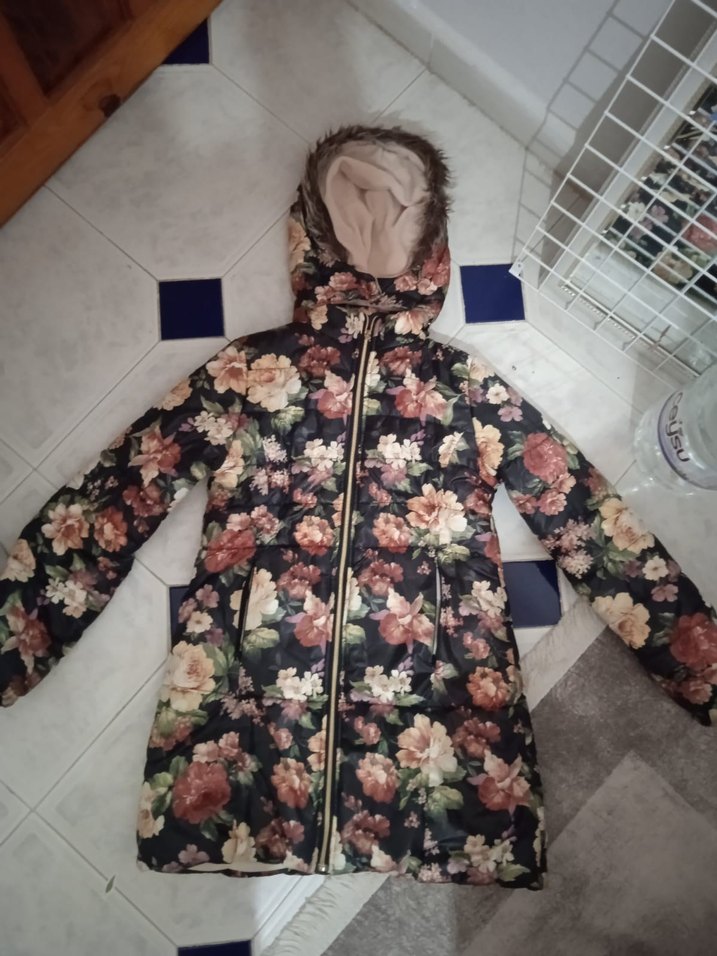 Çiçek Desenli Uzun Mont Kapüşonlu - Görsel 2