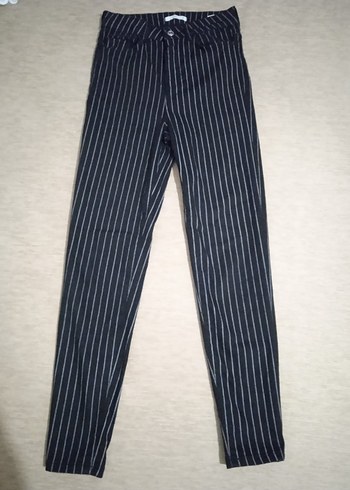 Gri Çizgili Pilili Midi Kadın Kumaş Pantolon - Görsel 3