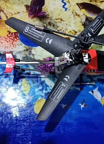  Beden Renk İki helikopter 