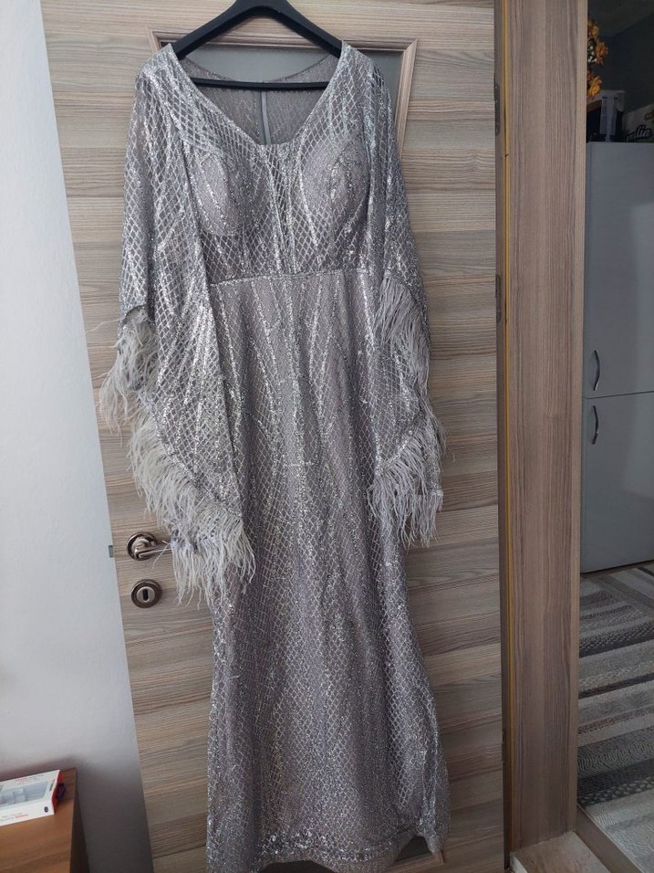 Uzun Kollu Drapeli Gri Straplez Kadın Elbise - Görsel 2