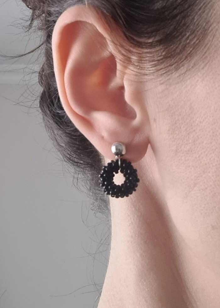 Nazo boncuk örme mor halka küpe (Herringbone benzeri) - Görsel 3