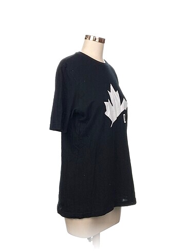 DSquared2 DSquared2 T-shirt %70 İndirimli.