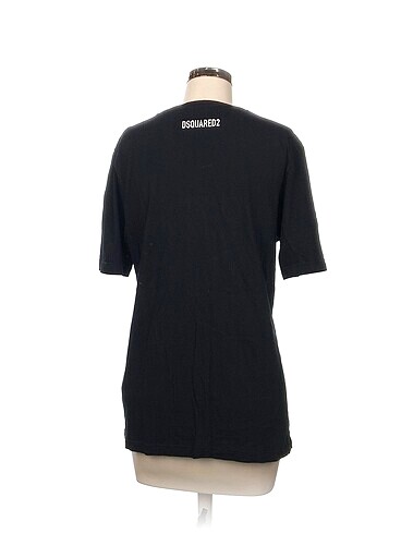 m Beden DSquared2 T-shirt %70 İndirimli.