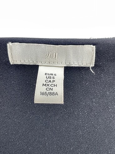 m Beden siyah Renk H&M Kısa Elbise %70 İndirimli.