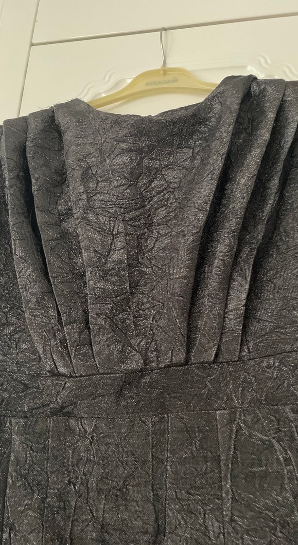 Siyah Drapeli Uzun Keten Elbise - Görsel 5