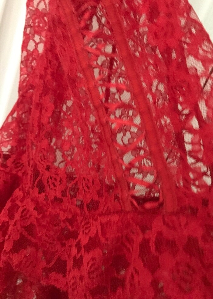 Kırmızı gecelik - Görsel 4