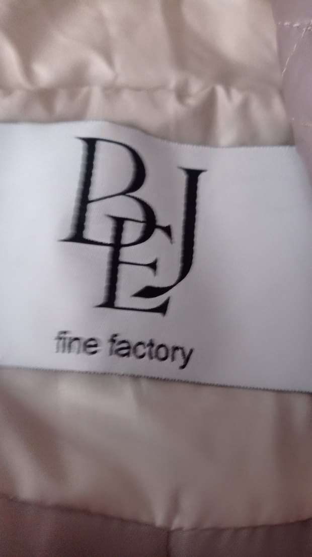 Kapüşonlu Gri Kadın Şişme Mont - Görsel 4