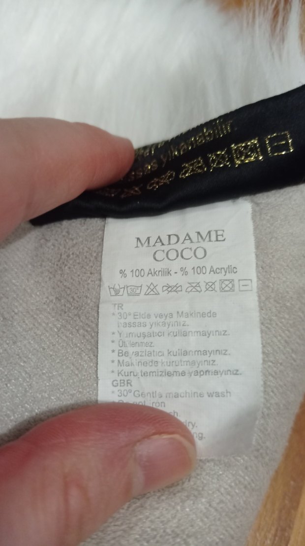 Beyaz Bohem Tarzı Kürk Halı - Görsel 4