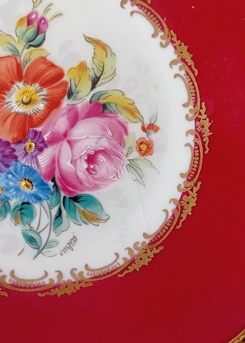 Vintage Kırmızı Çiçek Desenli Tabak - Görsel 2