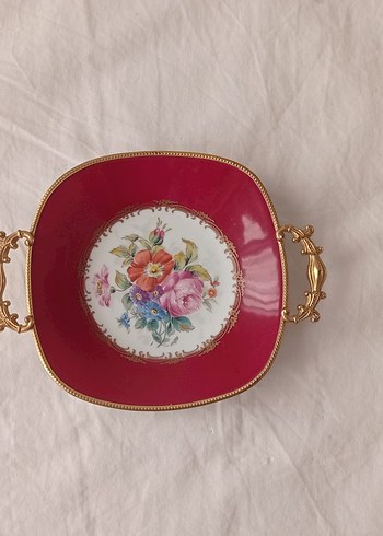 Vintage Kırmızı Çiçek Desenli Tabak - Görsel 3