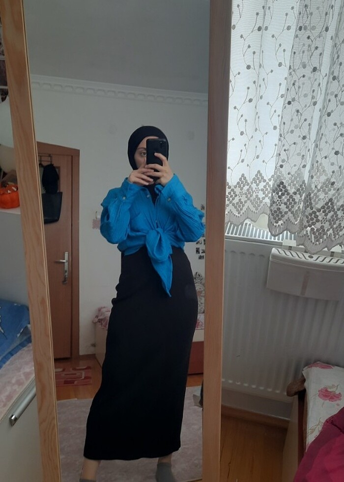 Boyundan bağlamalı elbise - Görsel 3