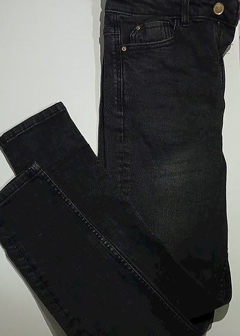 38 Beden Siyah Kadın Denim Kemerli Dar Kesim Jean