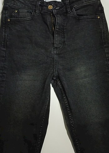Siyah Kadın Denim Kemerli Dar Kesim Jean