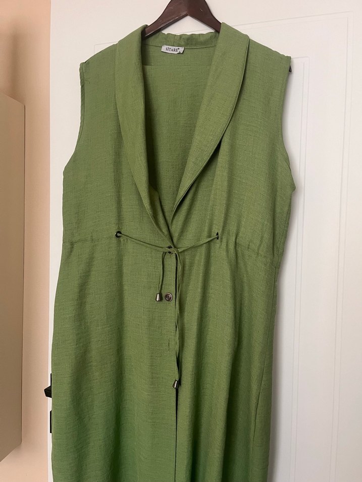 Yeşil Kemerli Kolsuz Uzun Keten Yelek - Görsel 2