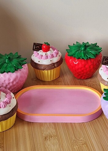 Diğer Çilek Cupcake Set