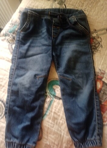 LC Waikiki erkek çocuk kot pantolon