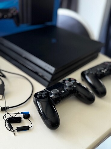 Playstation 4 Pro 1TB